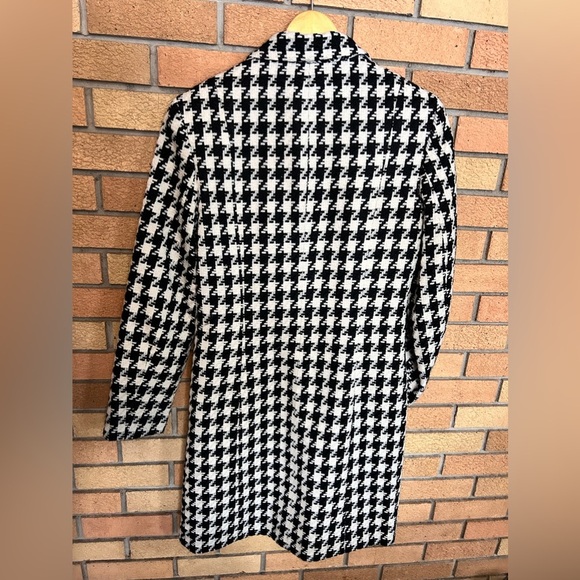 Focus 2000 Black & White Houndstooth Check Long Buttoned Coat Size 6 - Picture 3 of 8